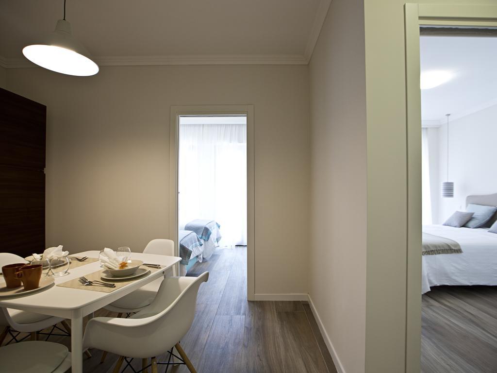 Chung cư 80 m² 3 phòng ngủ, 2 phòng tắm riêng ở Plebiscito Napoli Ngoại thất bức ảnh
