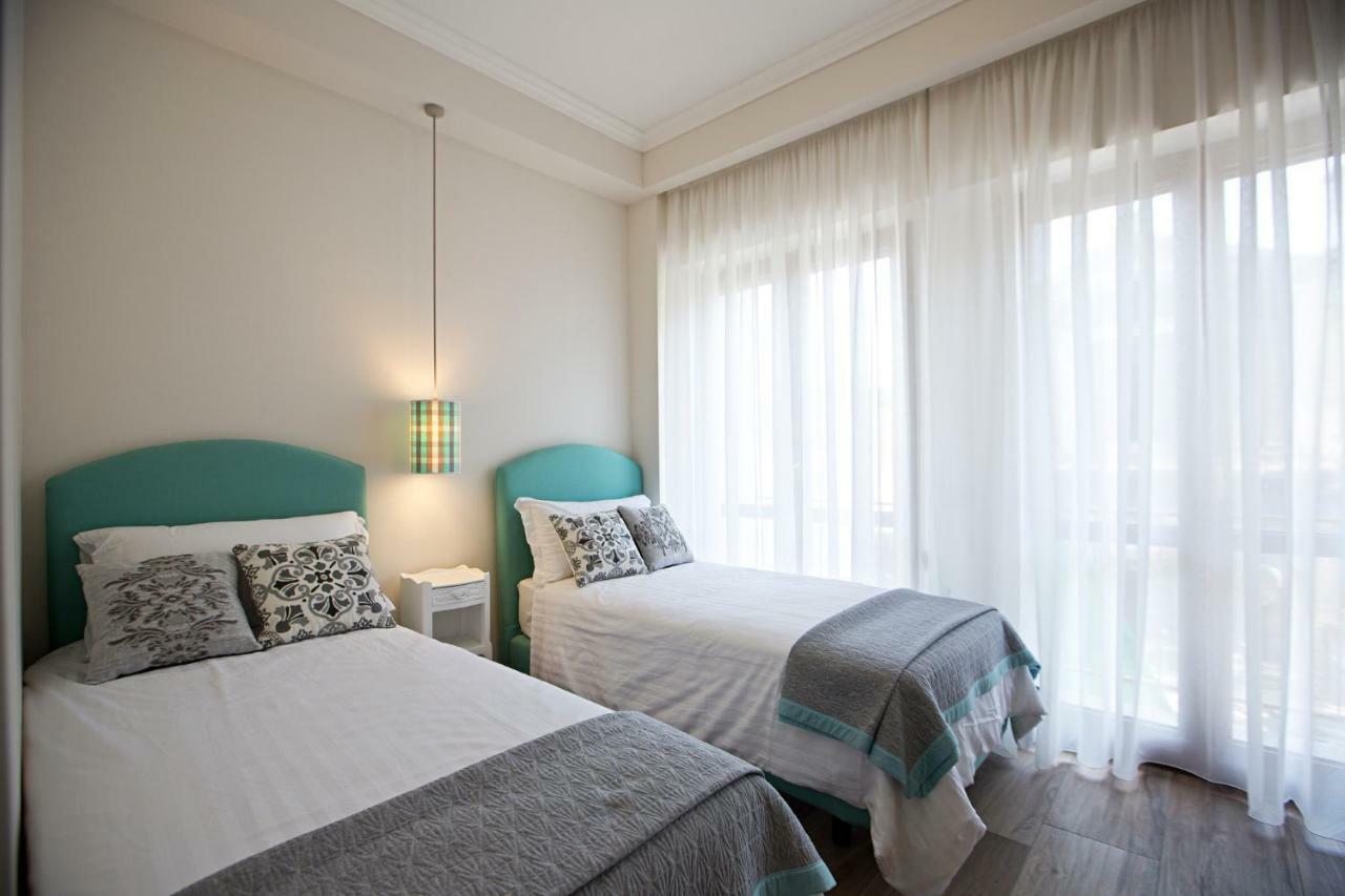 Chung cư 80 m² 3 phòng ngủ, 2 phòng tắm riêng ở Plebiscito Napoli Ngoại thất bức ảnh